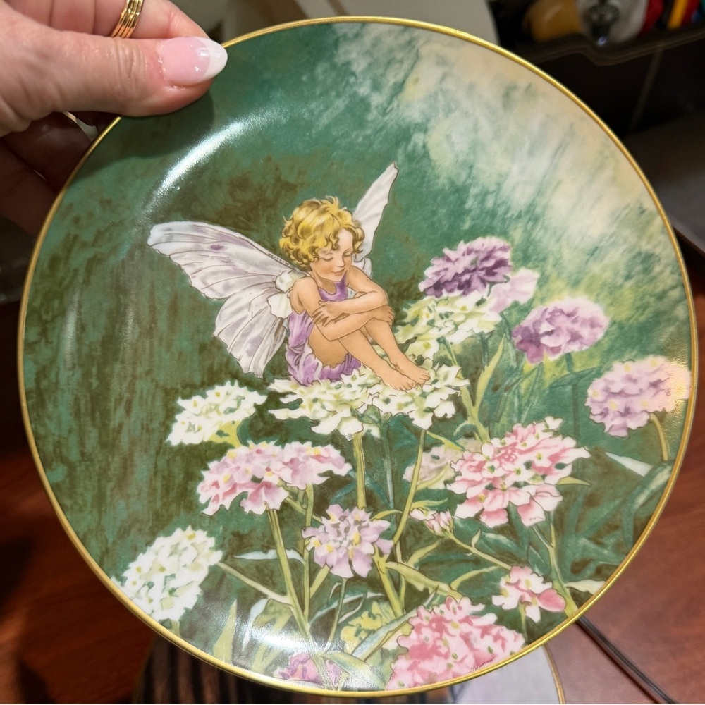 HEINRICH VILLEROY & BOCH "THE CANDYTUFT FAIRY" COLLECTOR PLATE COA #3833/E - Picture 2 of 4
